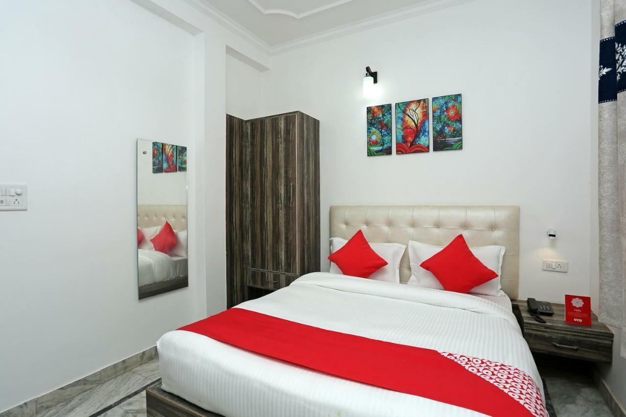 Oyo 16544 Bella Vista By Jordan Hotel Agra  Kültér fotó