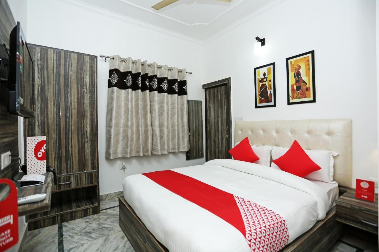 Oyo 16544 Bella Vista By Jordan Hotel Agra  Kültér fotó