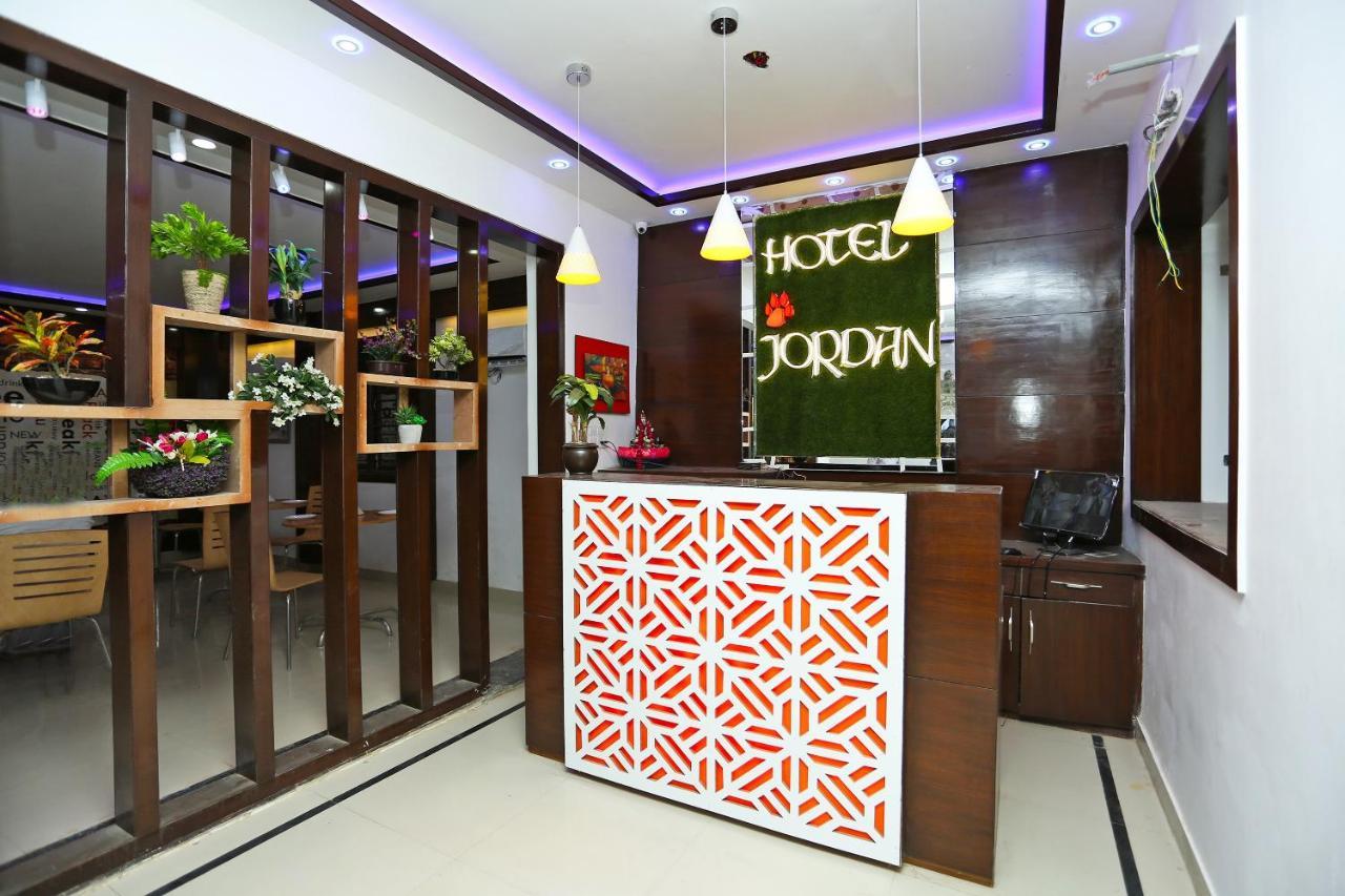 Oyo 16544 Bella Vista By Jordan Hotel Agra  Kültér fotó