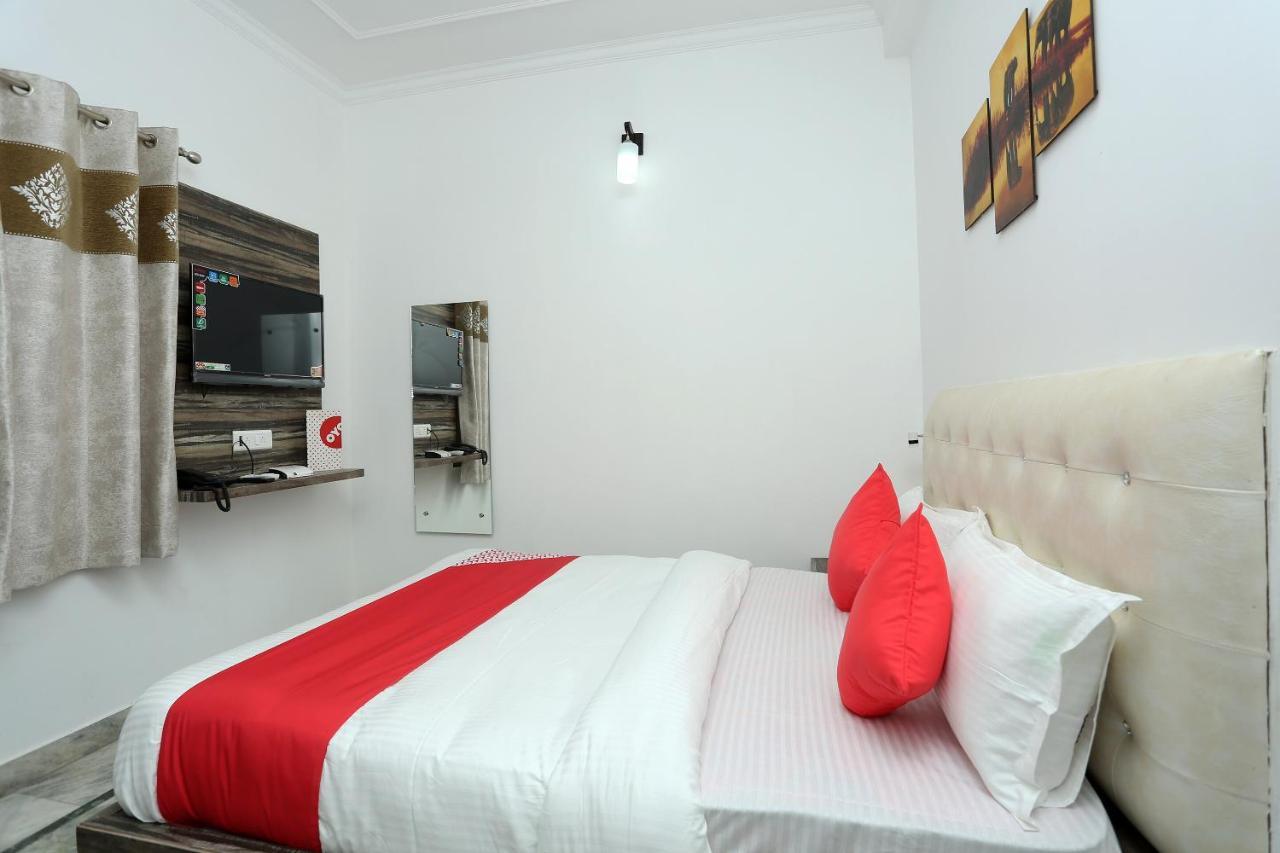 Oyo 16544 Bella Vista By Jordan Hotel Agra  Kültér fotó