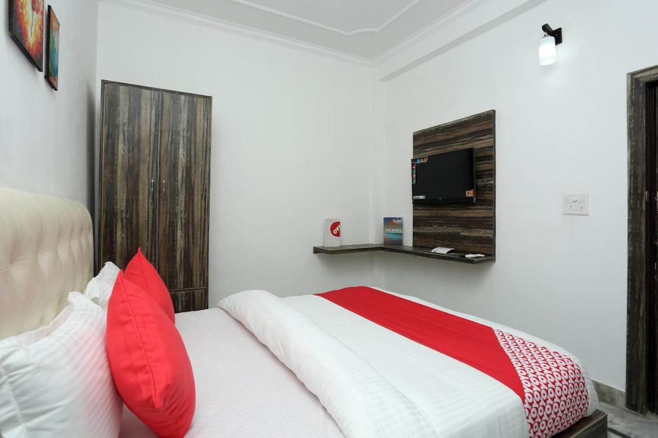Oyo 16544 Bella Vista By Jordan Hotel Agra  Kültér fotó
