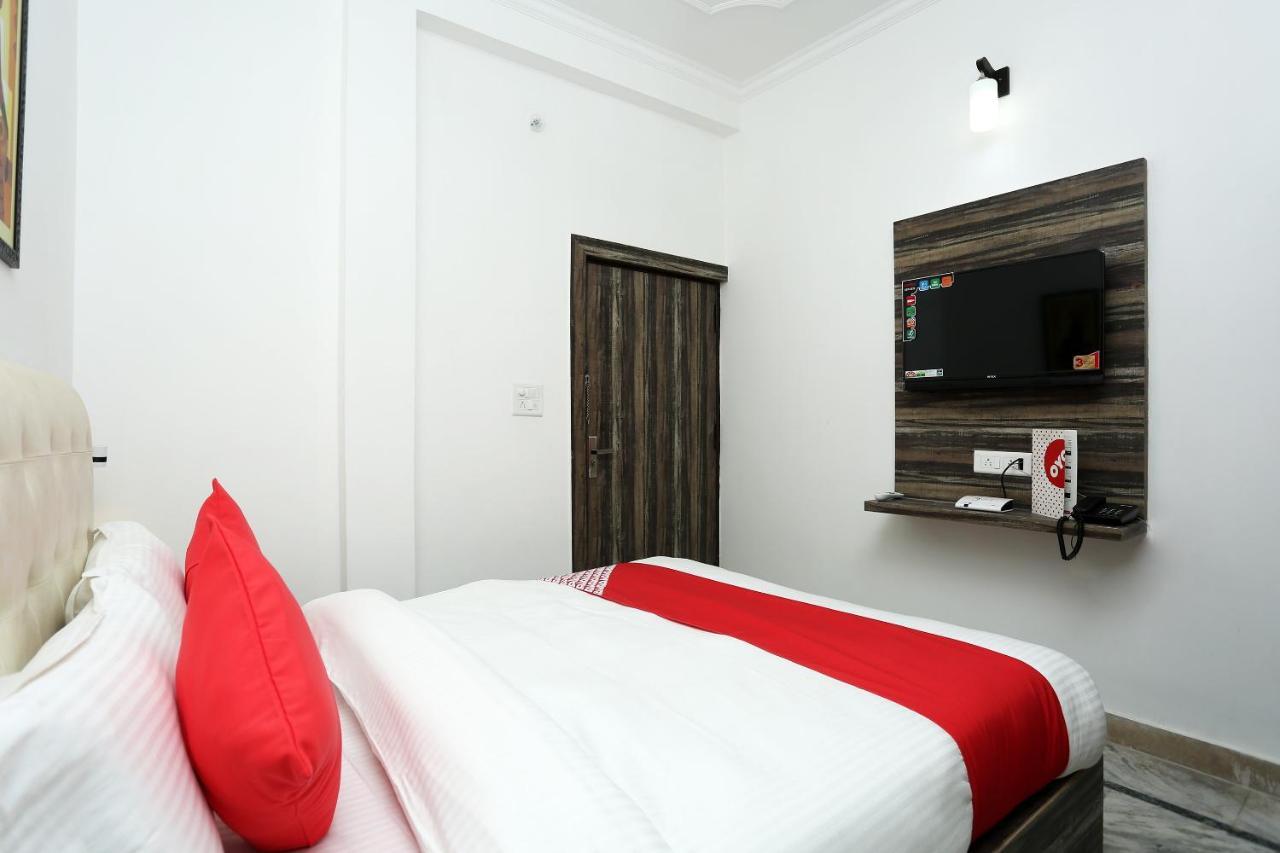 Oyo 16544 Bella Vista By Jordan Hotel Agra  Kültér fotó
