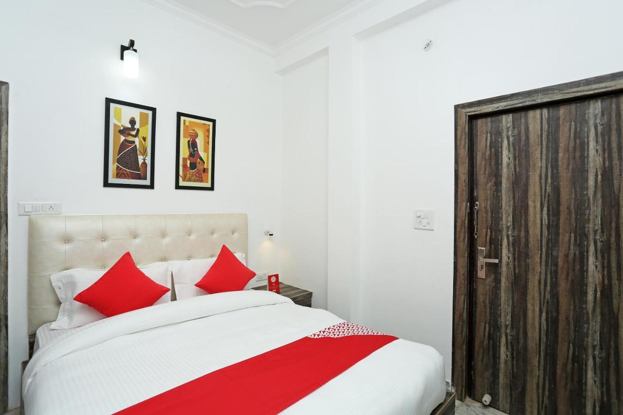 Oyo 16544 Bella Vista By Jordan Hotel Agra  Kültér fotó